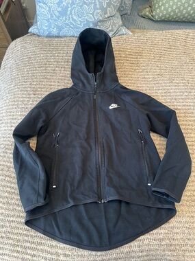 Nike Black Women's Full-Zip Hooded Utility Jacket